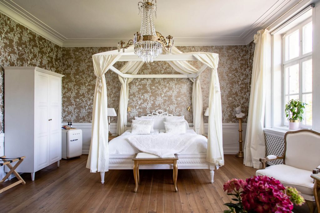 Hotel Bedroom